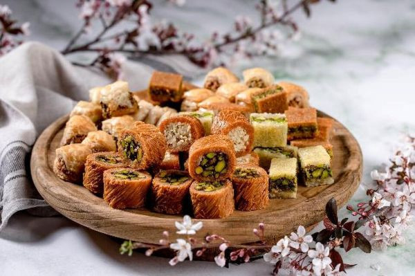 Miam miam… cap sur le Liban ! 🌹🍯